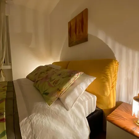 Via Tacco 5 * Trieste